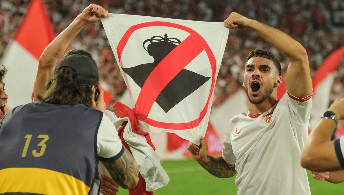 alebecerraaa tweet media