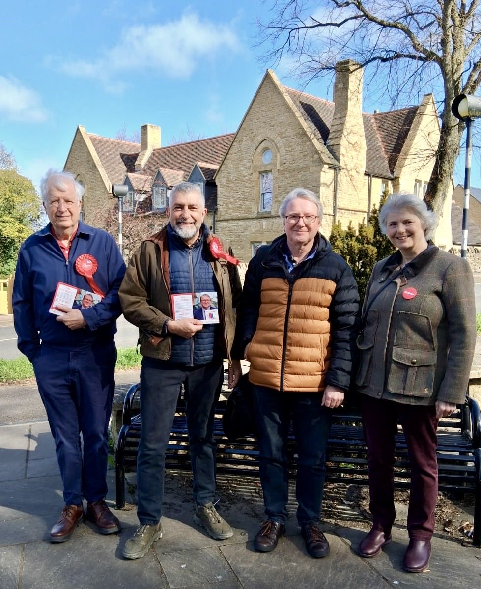 Liz Puttick (@metathealogian) on Twitter photo Canvassing in Chipping Norton with <a href="/chippylabour/">Chipping Norton Labour</a> for Geoff Saul our candidate in the county elections 🌹 Canvassing in Chipping Norton with <a href="/chippylabour/">Chipping Norton Labour</a> for Geoff Saul our candidate in the county elections 🌹