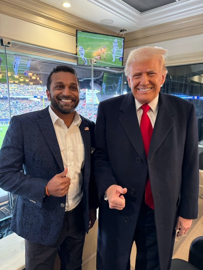 President Trump announces that Kash Patel will have the authority to investigate any politician suspected of corruption.

Do you support this move?