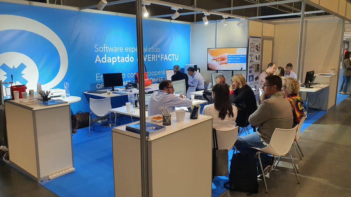 binsoft_ca's tweet image. Tanquem mes de Març a Valencia. A la fira de #ferreteria i subministre industrial. Presentant les novetats tecnologiques per a millorar procediments a l'empresa. #Neopro #LasRias #Coinfer