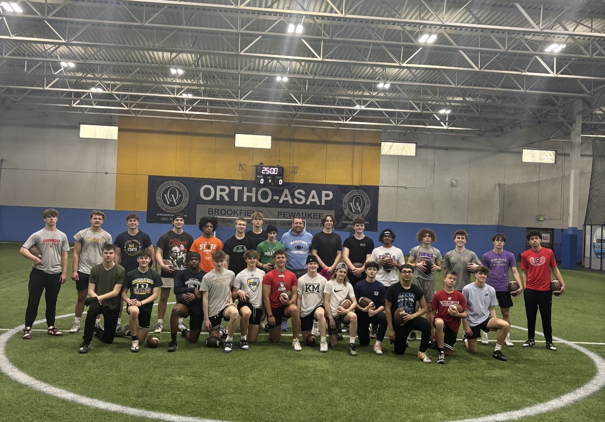 Benji Kamrath (@b19kamrath) on Twitter photo Got some fantastic work in with this group of extremely talented quarterbacks at my ELITE QB CAMP at the Brookfield Indoor Sports Complex! This entire group worked hard, took coaching, and got better today! <a href="/MJ_NFLDraft/">Mark Johnson</a> <a href="/PrepRedzoneWI/">Prep Redzone Wisconsin</a> <a href="/PrepRedzone/">Prep Redzone š</a> <a href="/QBHitList/">QBHitList.com</a> <a href="/NWahlScouting/">Nate Wahl</a> Got some fantastic work in with this group of extremely talented quarterbacks at my ELITE QB CAMP at the Brookfield Indoor Sports Complex! This entire group worked hard, took coaching, and got better today! <a href="/MJ_NFLDraft/">Mark Johnson</a> <a href="/PrepRedzoneWI/">Prep Redzone Wisconsin</a> <a href="/PrepRedzone/">Prep Redzone š</a> <a href="/QBHitList/">QBHitList.com</a> <a href="/NWahlScouting/">Nate Wahl</a>