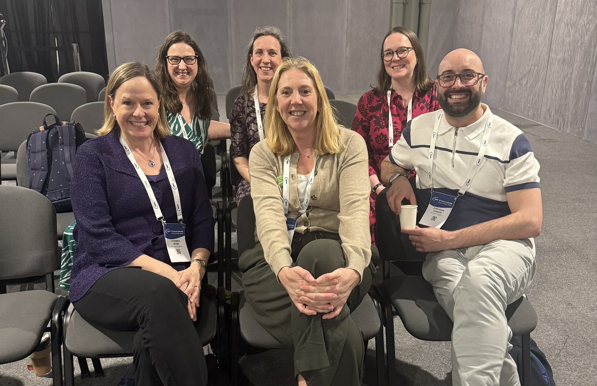 What do you call a group of Stem Cell Transplant Clinical Psychologists…a flock, a herd…a flamboyance? <a href="/AnthonyNolan/">Anthony Nolan</a> <a href="/TheEBMT/">The EBMT</a> 💚💙🇮🇹