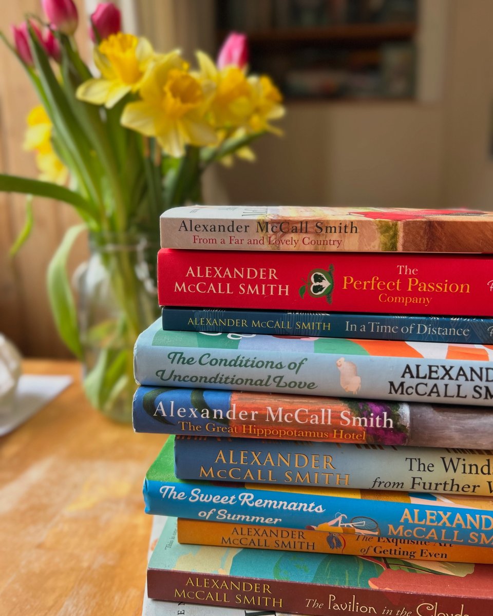 Happy Mother's Day to all of Alexander's readers! 💐
