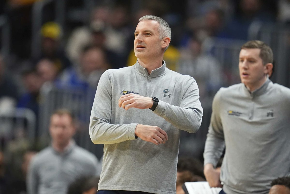 Geoff Grammer (@geoffgrammer) on Twitter photo BREAKING: UNM hires Eric Olen as new Lobo basketball coach abqjournal.com/sports/article… via <a href="/ABQJournal/">Albuquerque Journal</a> BREAKING: UNM hires Eric Olen as new Lobo basketball coach abqjournal.com/sports/article… via <a href="/ABQJournal/">Albuquerque Journal</a>