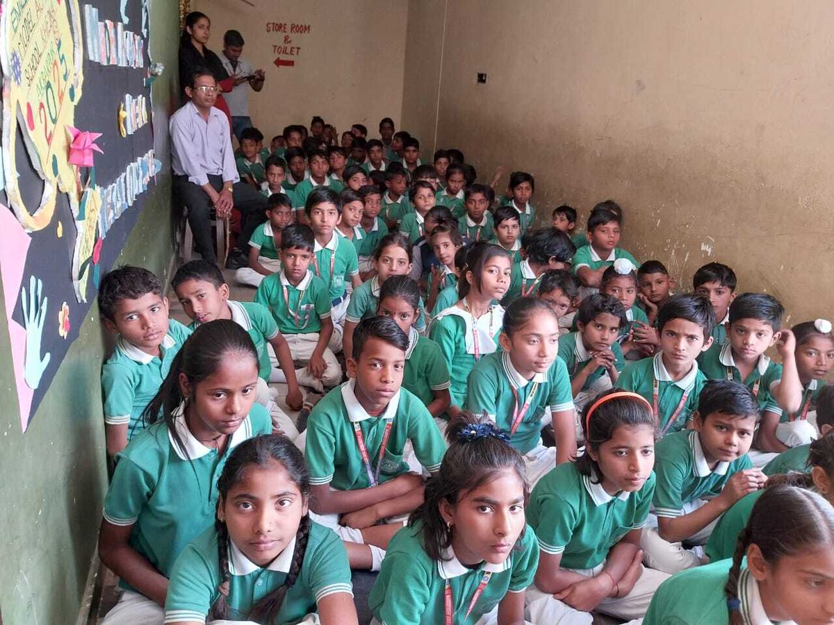 SSOIndia's tweet image. #CyberAwarenessWeek2025
🎓🔐 Educating Alwar’s young minds on cyber safety during Cyber Awareness Week 2025. Secure today, safer tomorrow!

#CyberSafety #StayCyberSmart #DigitalAwareness #OnlineProtection #AlwarRajasthan #CyberAware #staysafeonline #cybersecurity #isea…