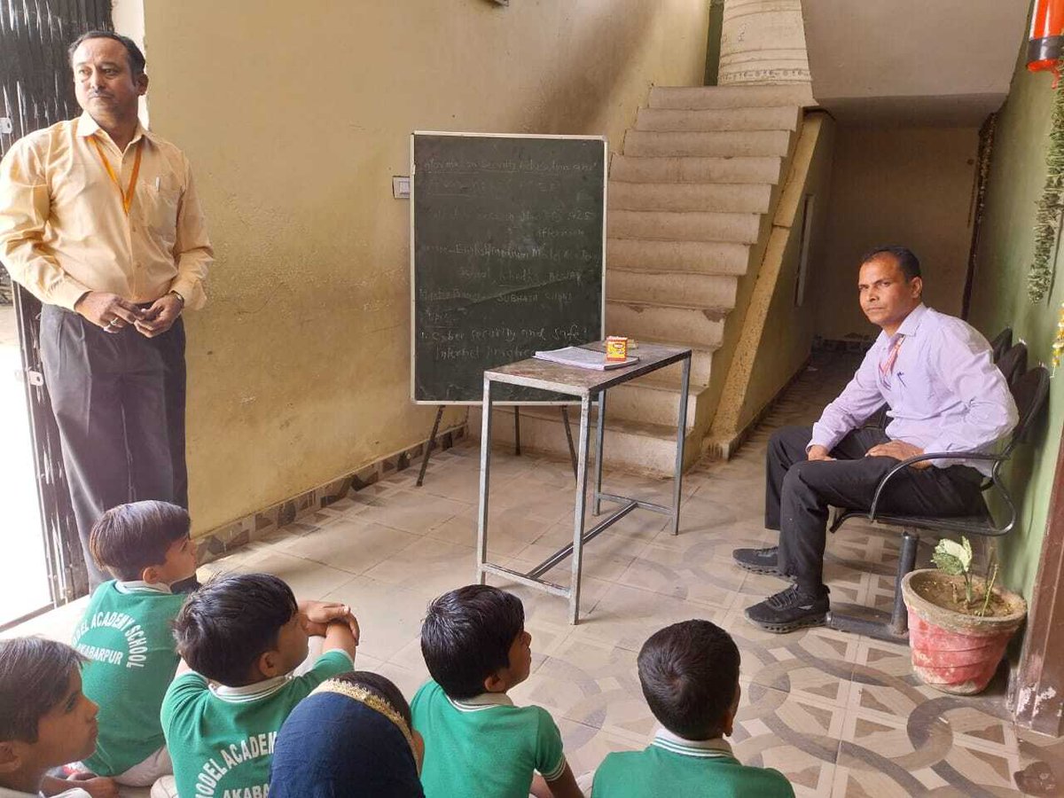 SSOIndia's tweet image. #CyberAwarenessWeek2025
🎓🔐 Educating Alwar’s young minds on cyber safety during Cyber Awareness Week 2025. Secure today, safer tomorrow!

#CyberSafety #StayCyberSmart #DigitalAwareness #OnlineProtection #AlwarRajasthan #CyberAware #staysafeonline #cybersecurity #isea…