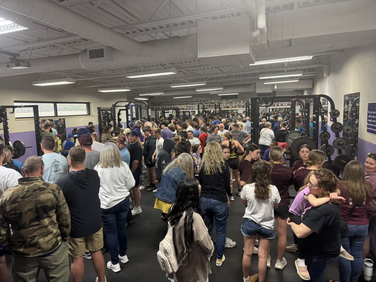 Jarrett Roy (@coachj_roy) on Twitter photo Huge s/o to <a href="/IchabodWBB/">Washburn WBB</a> for volunteering their time yesterday helping us! Powerlifting meets are never possible without the help of so many great volunteers! Huge s/o to <a href="/IchabodWBB/">Washburn WBB</a> for volunteering their time yesterday helping us! Powerlifting meets are never possible without the help of so many great volunteers!