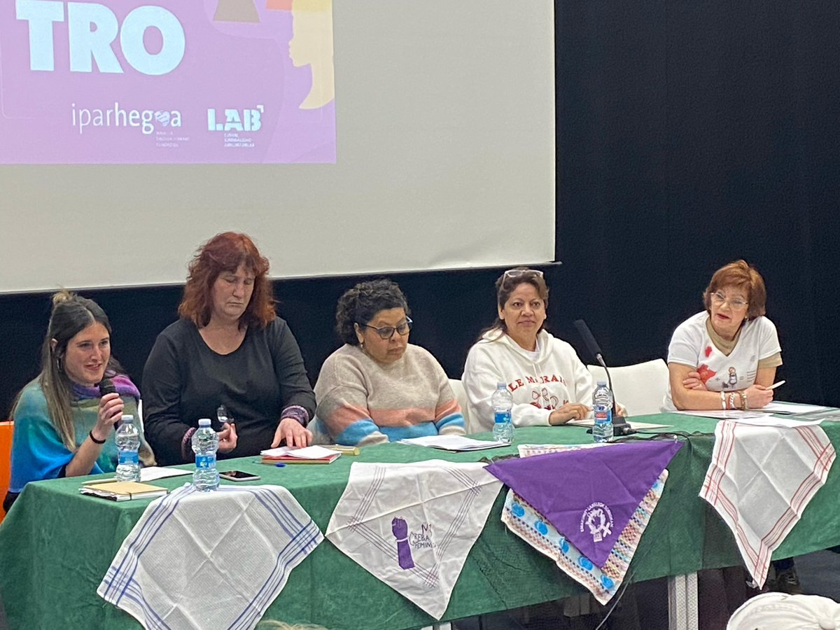 Este 30M nos hemos acercado a Bilbo colectivas de trabajadoras de hogar y cuidados de Hego Euskal herria al encuentro organizado por la  LAB