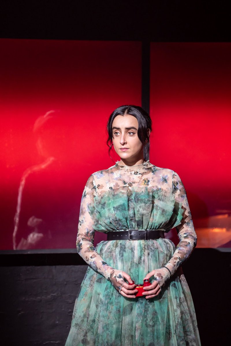 The Basic Theatre Reviewer tweet media