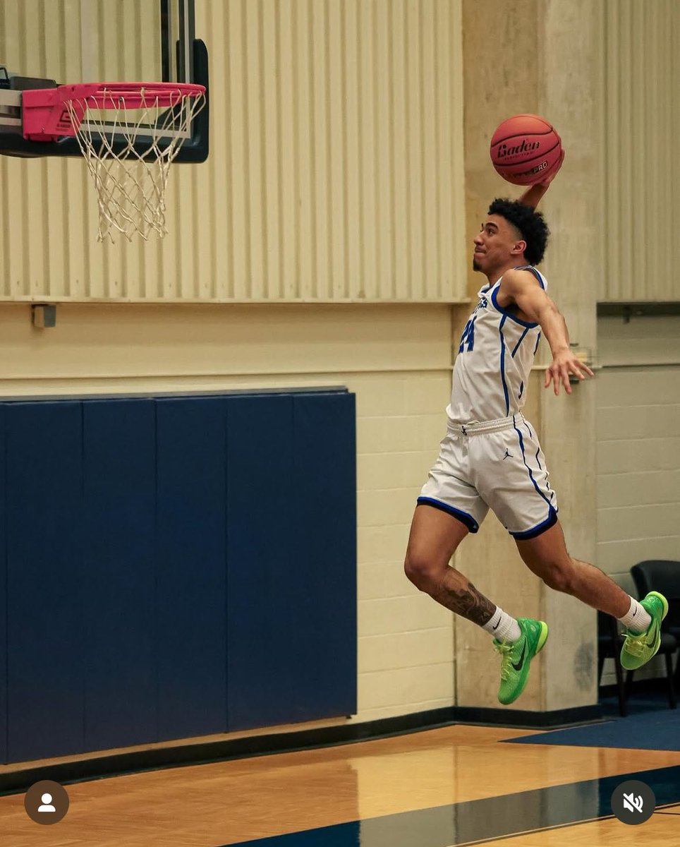 Coach Taylor (W.) tweet media