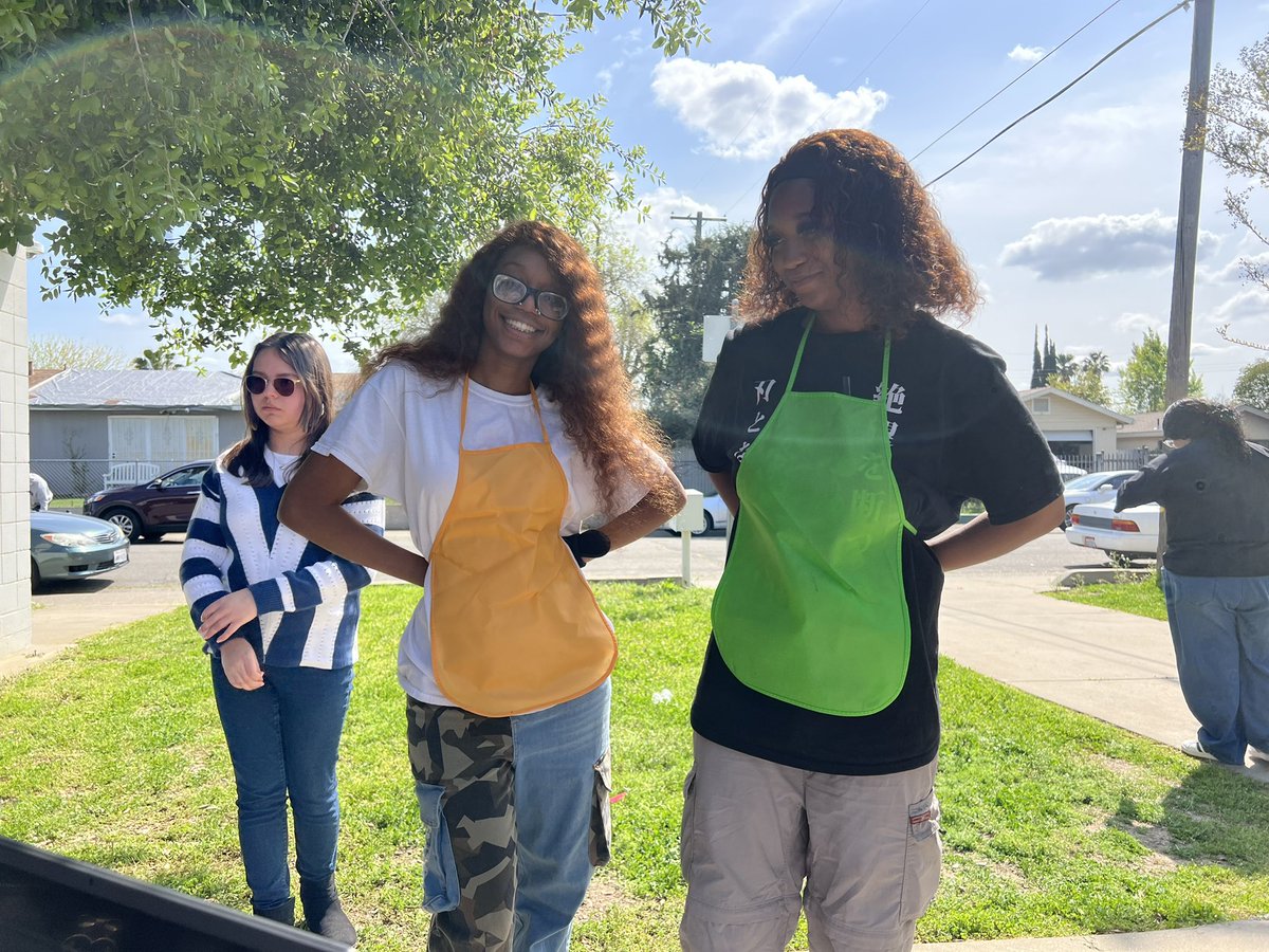 bridge_network's tweet image. Great day yesterday at Create &amp;amp; Paint event, here some pics. Thank you to our friends @thesacconnect!