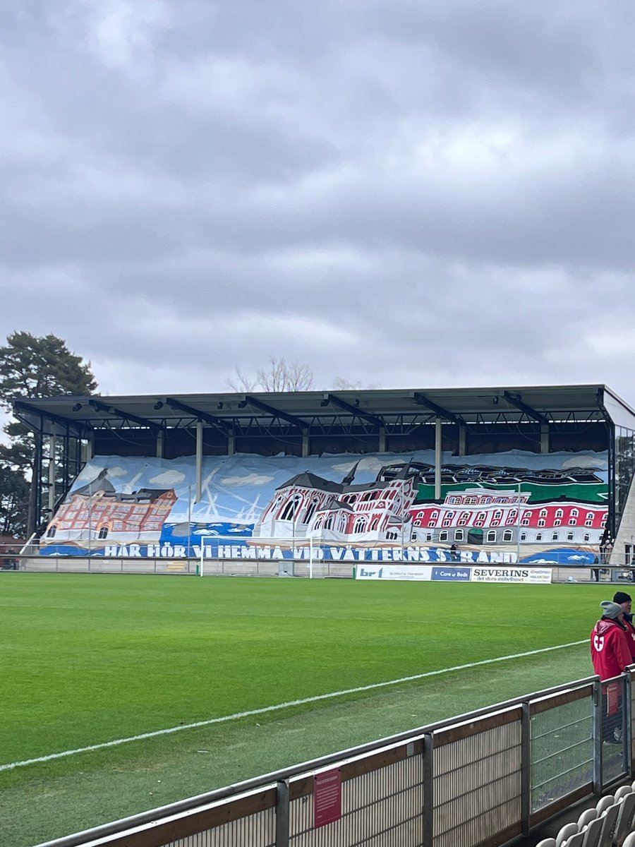 MattiasSrensson's tweet photo. Otroligt premiärtifo! https://t.co/hbc2ccEESp