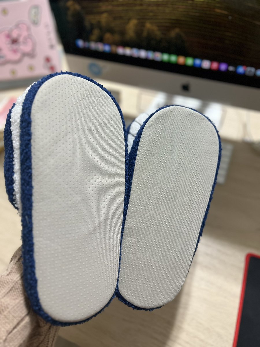 mimiwebebesales's tweet photo. WTS Minhyuk Whale Slippers
$50 (shipping included)
PayPal Family & Friends
US Only
#monstaxsales #wtsmonstax https://t.co/S1USRZ30fL