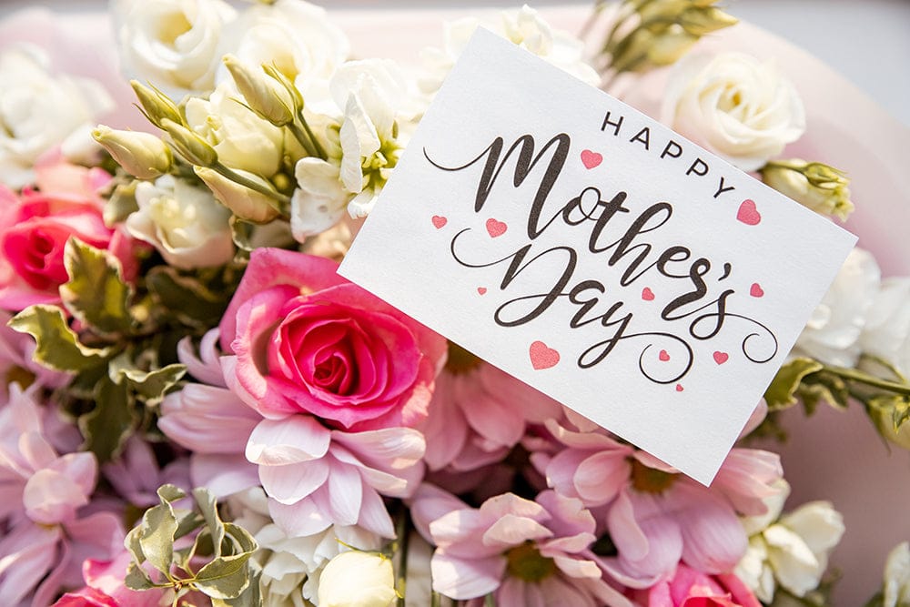 ElevateEnlight's tweet photo. Behind every great person is a mother’s love, strength, and wisdom. ❤️ Celebrate the amazing mums in your life today and always! #MothersDay #LoveYouMum https://t.co/oXwIeoHfoa