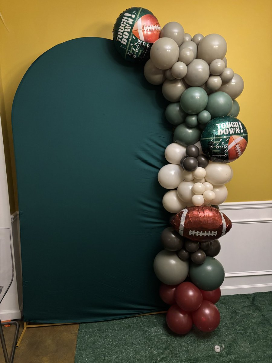 mspopshop's tweet photo. Halfway to One! Celebrating six months of cuteness with a winning football-themed setup! 🏈🎈 #HalfwayToOne #MsPopShop #Inspo https://t.co/9wkNPglgZu