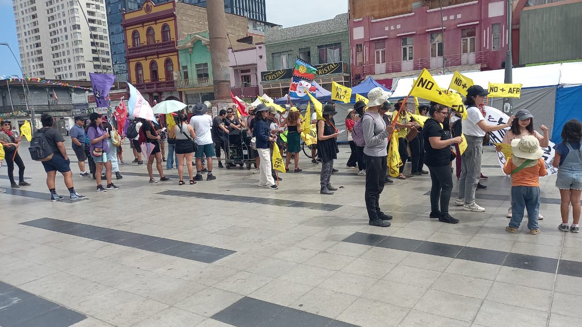 En ANTOFAGASTA la #MarchaDeLaBronca #NOmasAFP CONTRA LA REFORMA QUE NO REFORMA