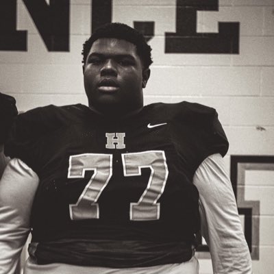 Donelson5Joshua's tweet photo. #NewProfilePic https://t.co/TJwLBr3vTg
