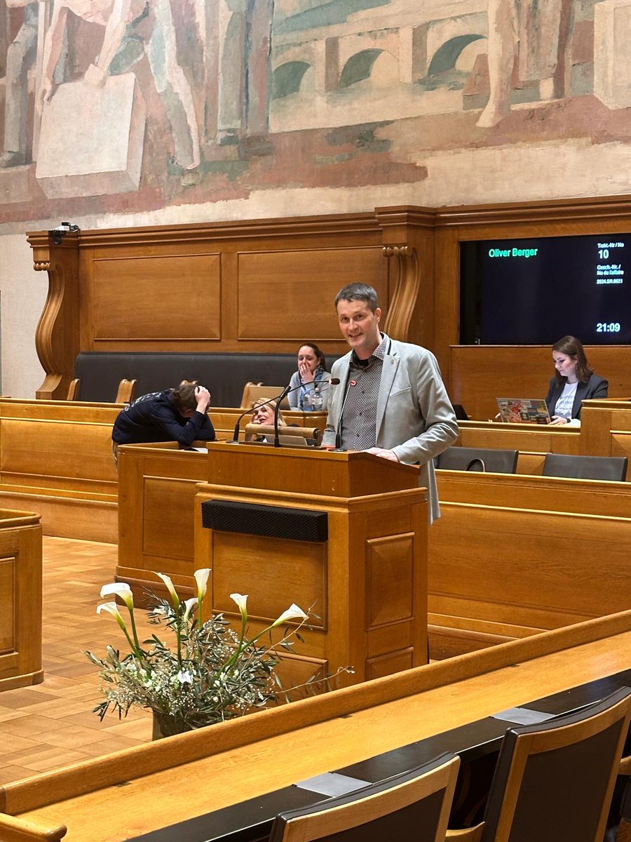 Anstatt überfälliger Ausgabenbremse regiert weiterhin die Rotgrüne Klientelpolitik. Trotz klammer Finanzen und beherztem Votum von Stadtrat Oliver Berger versenkte die Ratsmehrheit die Motion Florence Pärli welche die Einführung einer Ausgaben- zur Schuldenbremse forderte.