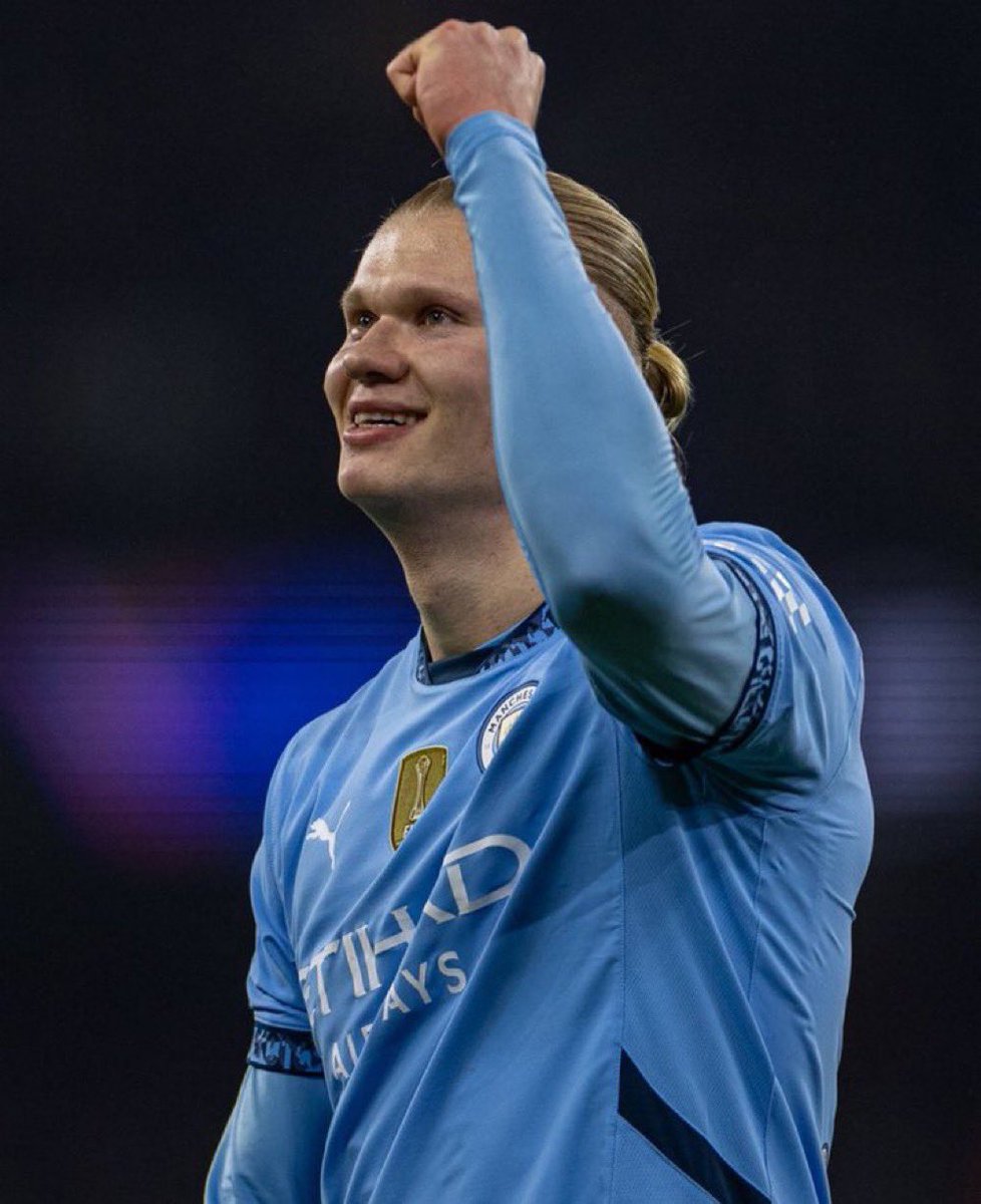 Erling Haaland for Manchester City:

▪️138 matches 
▪️120 goals
▪️19 assists 
▪️139 G/A

HIM 🥶