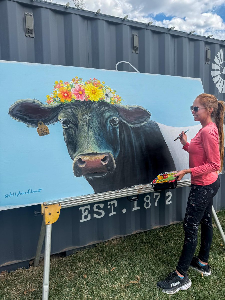 I think this is the first cow I’ve ever painted. I’m really into painting BIG animals lately, if you couldn’t tell.