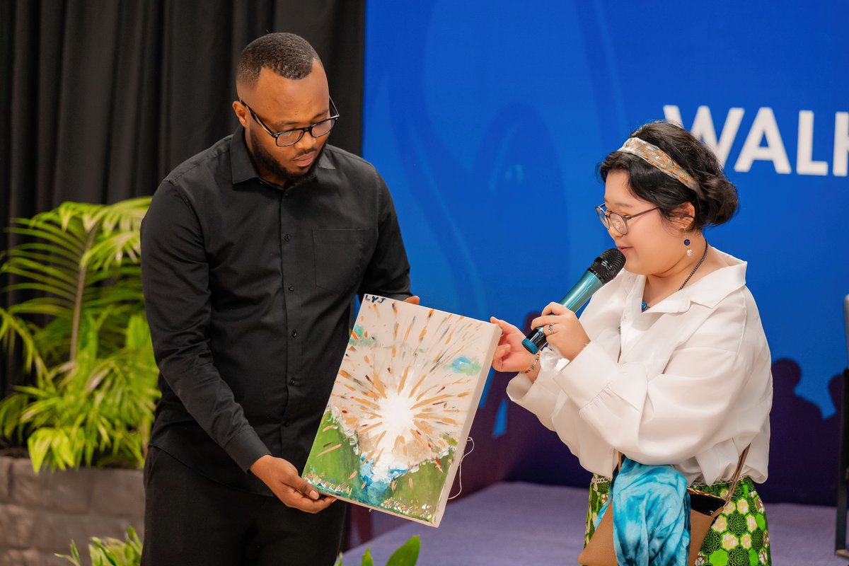 WalktoRemember1's tweet photo. Each painting tells a story, a reflection of pain, hope, and resilience. Through these artistic expressions, we honor those we lost and commit to never forgetting. #WalkToRemember2025 #W2Rworkshop2025 #Kwibuka31 https://t.co/7fF7O3VNMo