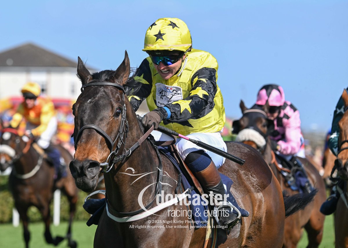 RACE 1 – The William Hill NRMB On The Grand National Amateur Jockeys’ Handicap Stakes

🏆Hartswood🏆

J – <a href="/loisteal/">Lois Teal</a>
T – Richard Fahey
O – Percy / Green Racing 2

📷<a href="/nigekirby/">Nigel Kirby Photography</a>

#DoncasterRaces