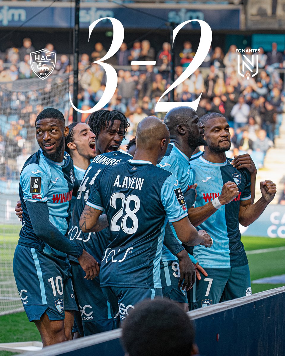 Havre Athletic Club ⚽️ (@hac_foot) on Twitter photo 𝗖'𝗘𝗦𝗧 𝗙𝗜𝗡𝗜 !!!!!!!!!!!!!!! 🥳🥳🥳
Grâce à deux penalties de Touré (12e, 27e) et un but de Pembélé (88e), le HAC s'impose face à Nantes ! Le <a href="/StadeOceane/">Stade Océane 🏟</a> en chavire de bonheur !!! 🥰 C'EST BEAU !!!
Les buts nantais avaient été inscrits par Sow (23e) et Simon (48e). 𝗖'𝗘𝗦𝗧 𝗙𝗜𝗡𝗜 !!!!!!!!!!!!!!! 🥳🥳🥳
Grâce à deux penalties de Touré (12e, 27e) et un but de Pembélé (88e), le HAC s'impose face à Nantes ! Le <a href="/StadeOceane/">Stade Océane 🏟</a> en chavire de bonheur !!! 🥰 C'EST BEAU !!!
Les buts nantais avaient été inscrits par Sow (23e) et Simon (48e).
