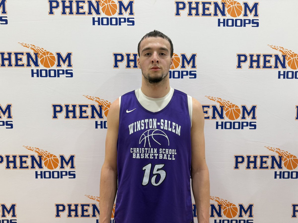 PhenomExposure's tweet photo. Game MVP

Lions Unsigned seniors
2025 Alex Pissiu- 13 Points
2025 Pol Mumbru - 12 Points

#PhenomRiseShowcase https://t.co/76iADCJI6M