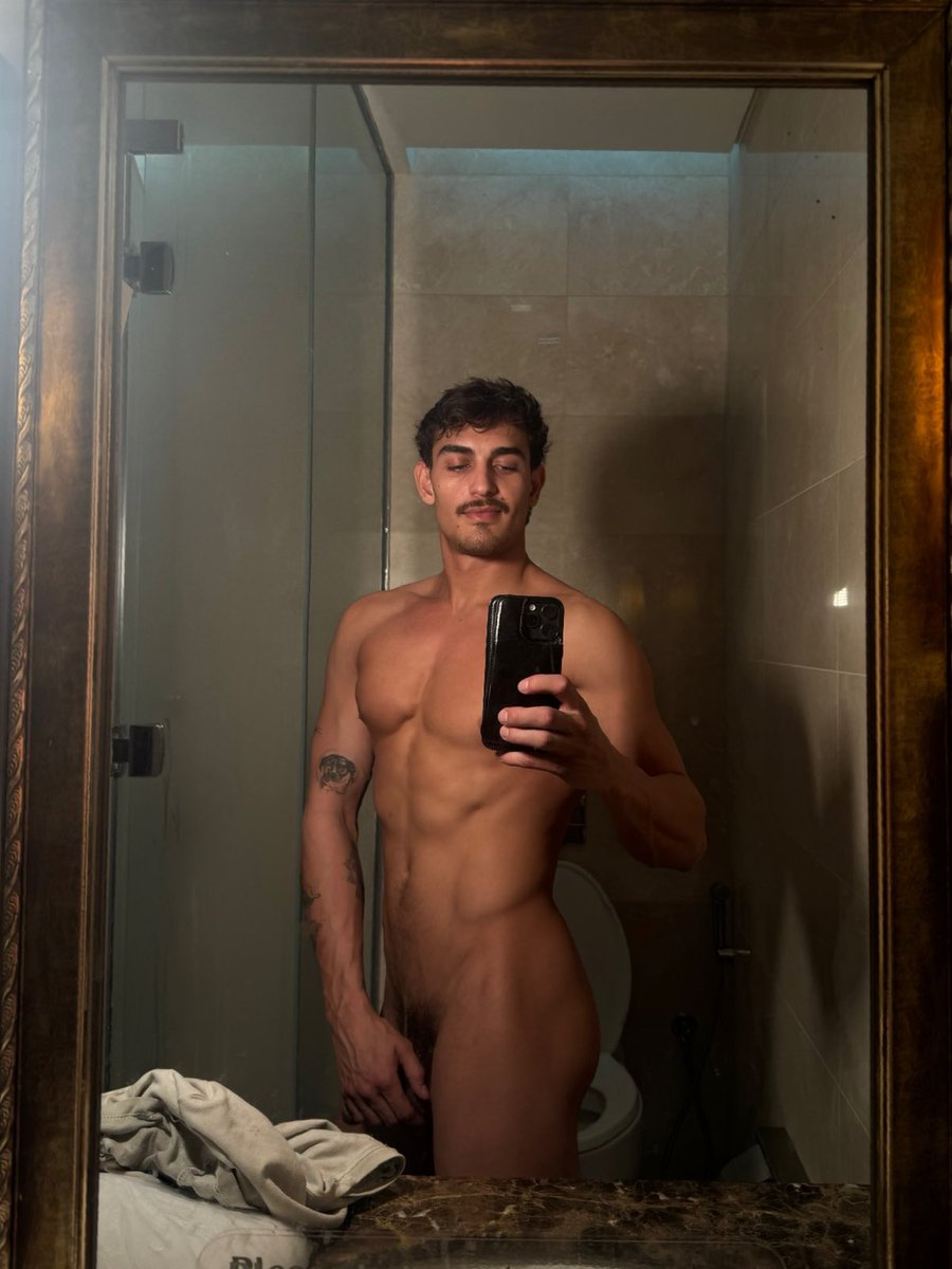 who wants to shower with me?  💦