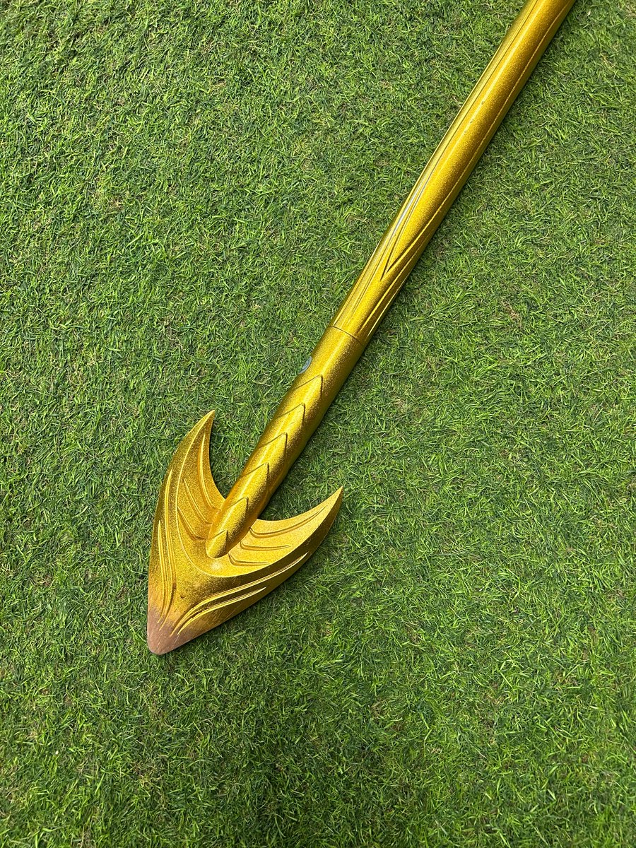 Take a closer look at the details on our postgame trident, authenticated after 11 different #Mariners home wins in 2024! This item is available for a few more hours on our auction site at mariners.com/auction! #TridentsUp