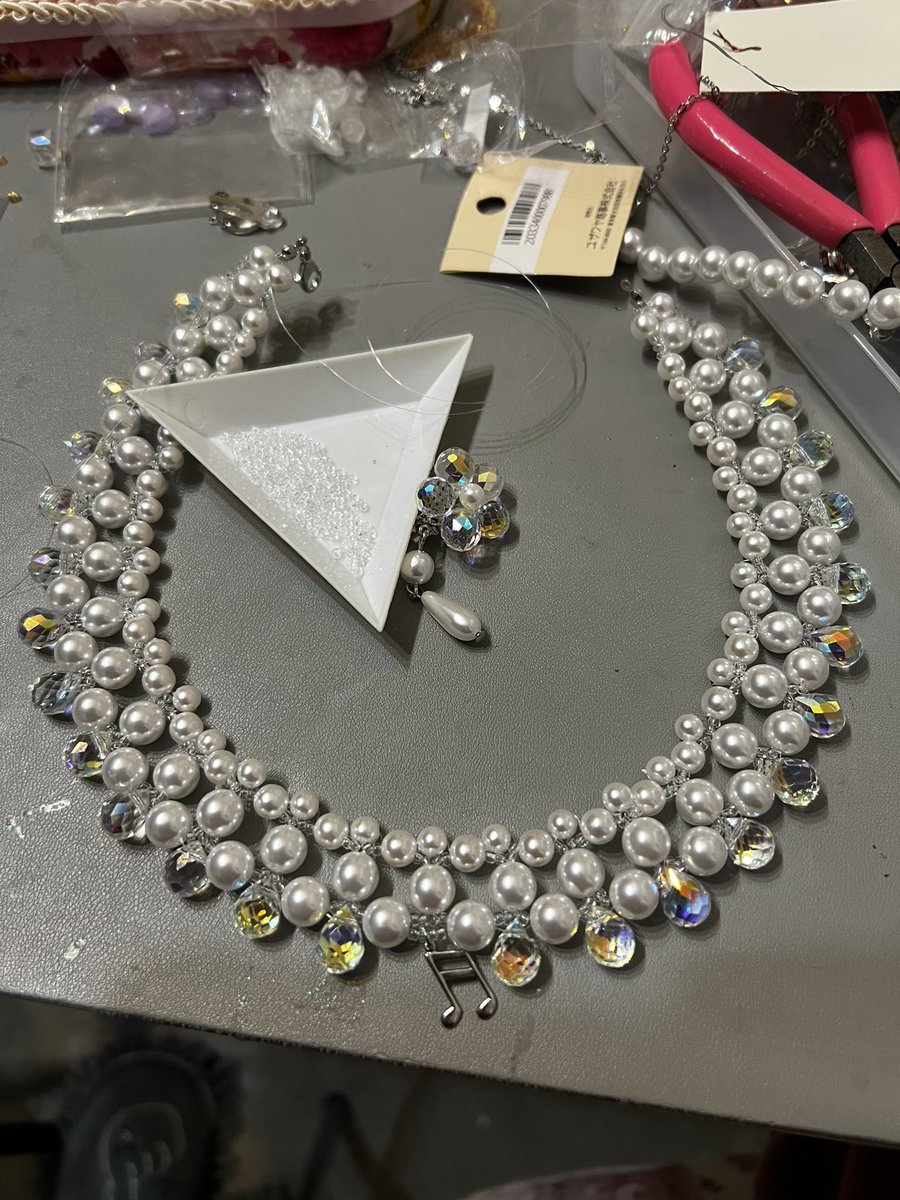 satomiabe21's tweet photo. コンクール褒賞として手作りしています！
他にも名前キーホ���ダーなど！！

写メ撮った物の中から抜粋⭐️ https://t.co/Qkis8xjomS