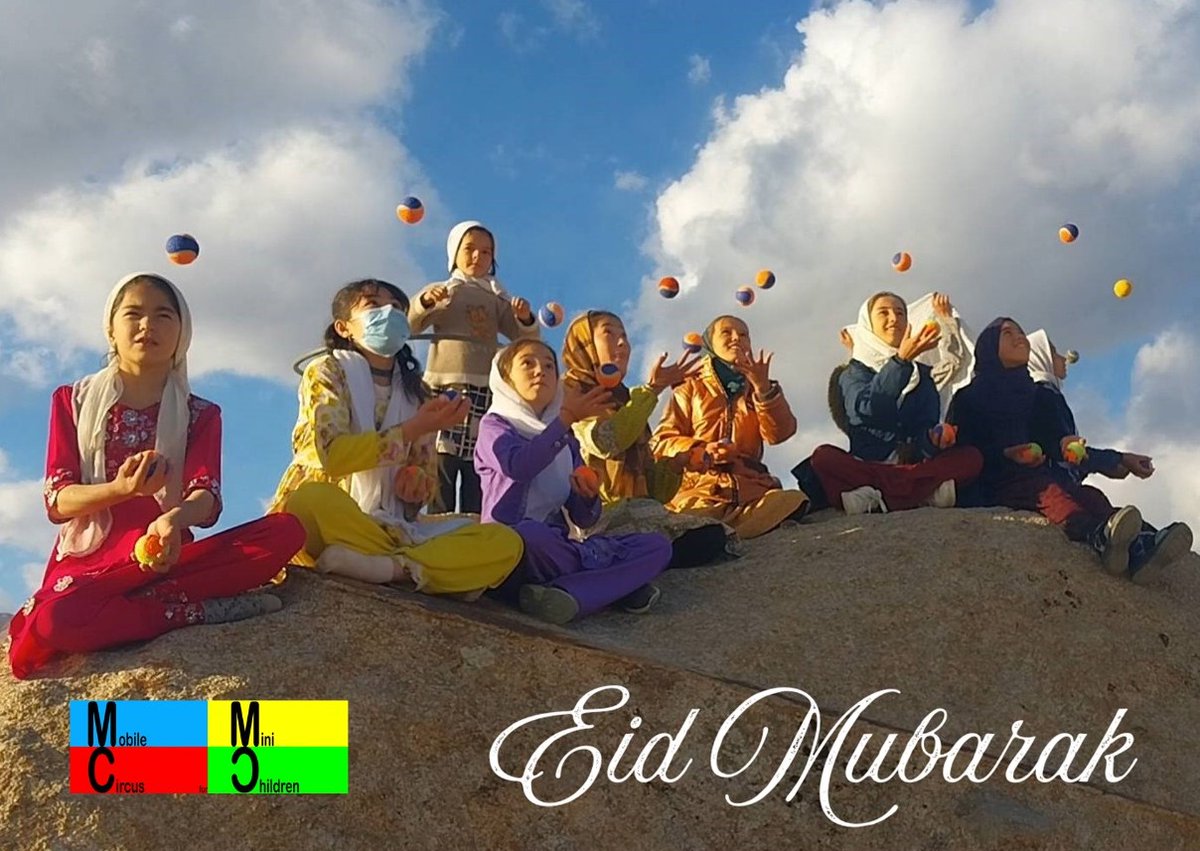 اختر مو مبارک شه - عید مبارک_ ঈদ মোবারক _ 𐒆𐒍 𐒁𐒘𐒁𐒖𐒆𐒇
 Wishing everyone in the world an Eid full of joy and fun.