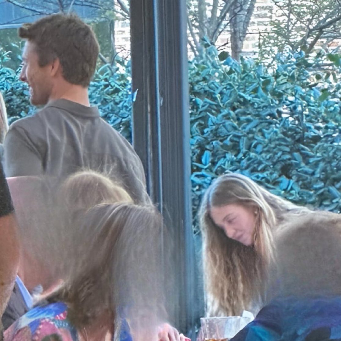 Glen Powell bringing Sydney Sweeney to his sister’s wedding?!??! Welcome back ‘Anyone But You (2023)’ 🤭