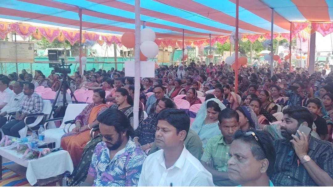 BDORajkanika's tweet photo. #AntyodayaGruhaJojana ,Today Launching  Programme of Antyodaya Gruha Jojana at Rajkanika Block Dist, Kendrapara https://t.co/YPGjA4qVt5