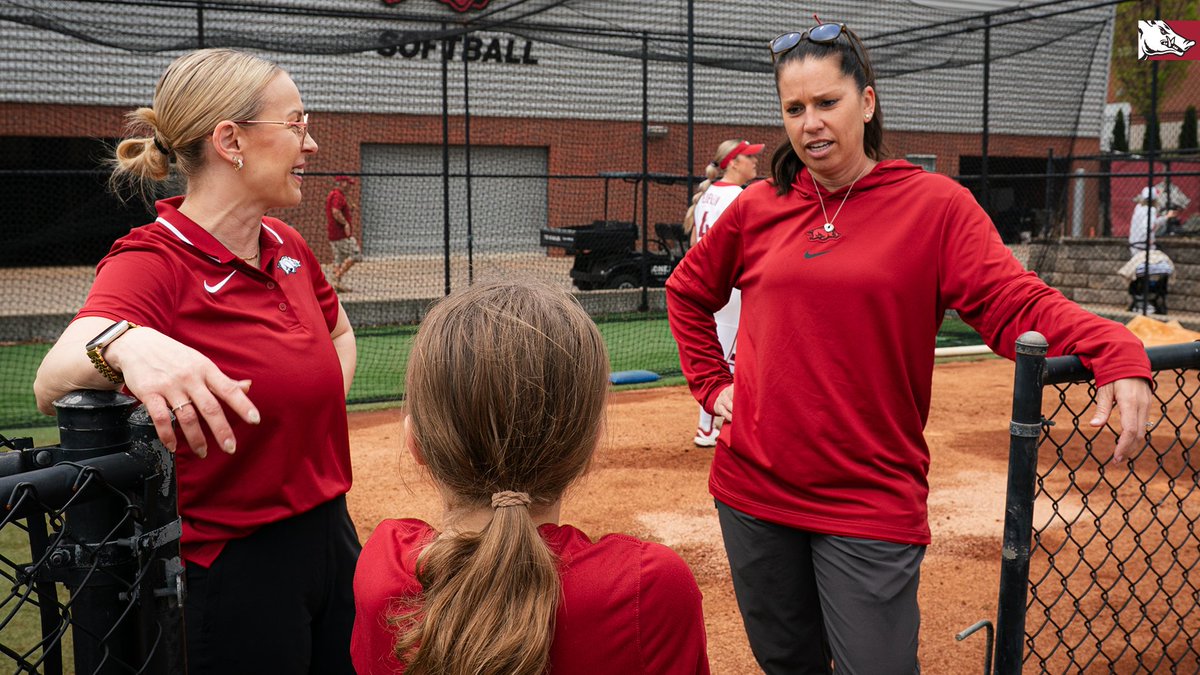 Kelsi Musick (@coachkmusick) on Twitter photo Thank you <a href="/RazorbackSB/">Arkansas Softball</a> and <a href="/CoachDeifel/">Courtney Deifel</a> having our family out to today's game!
Bri Ellis probably would've hit my pitch to Bud Walton 😅 Thank you <a href="/RazorbackSB/">Arkansas Softball</a> and <a href="/CoachDeifel/">Courtney Deifel</a> having our family out to today's game!
Bri Ellis probably would've hit my pitch to Bud Walton 😅