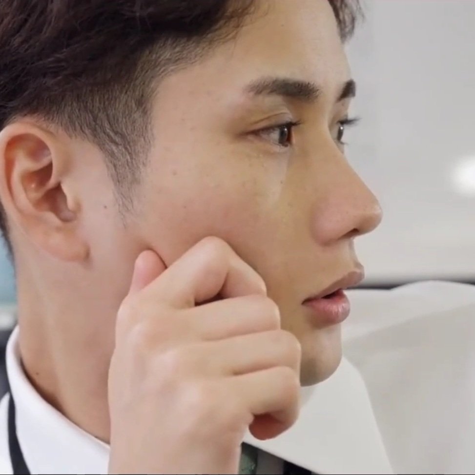 小梅の横顔bot (@koume_profile) on Twitter photo 