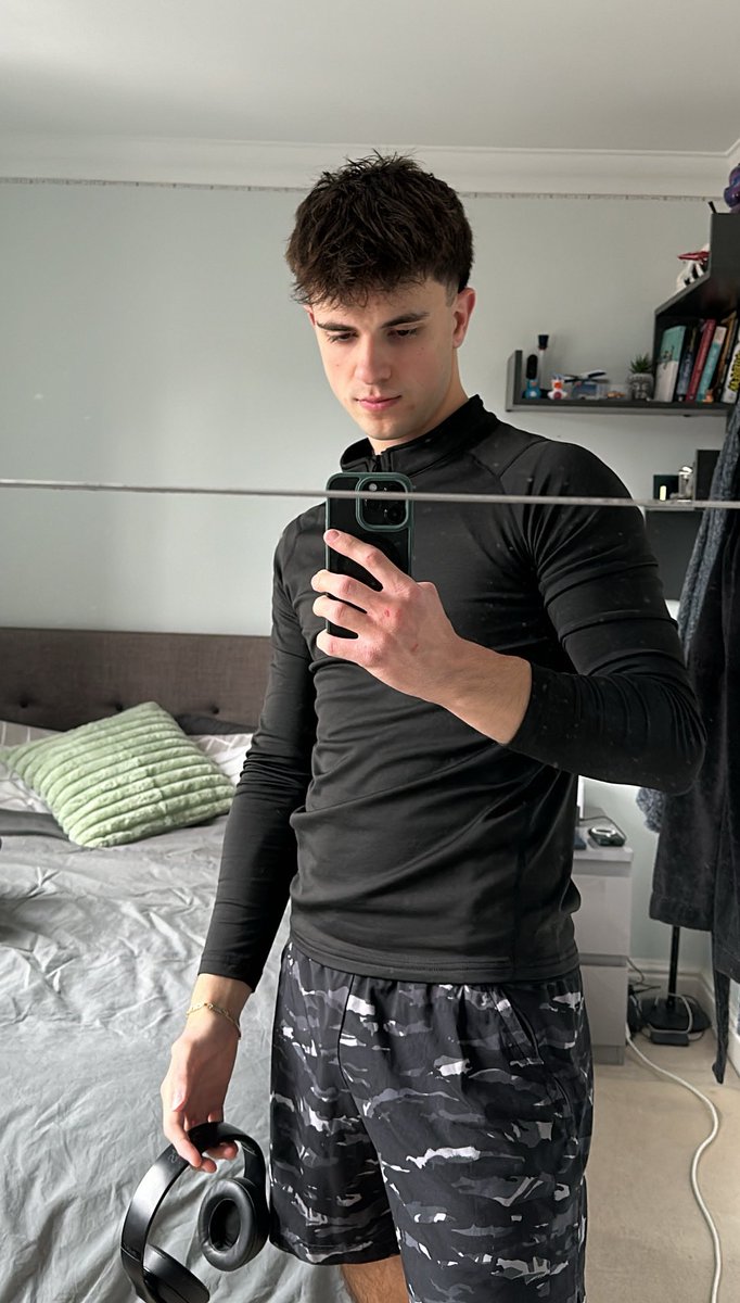 Luca_Scogy's tweet photo. The gym fit🏋🏼💪🏻 https://t.co/IK1nCmq8t8