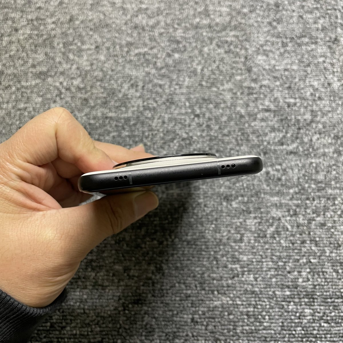 xiaochun3090's tweet photo. 华为Mate60Pro+ 💰4099
94新屏小��� 电池98 在保10天
双卡6G 可变光圈 麒麟芯片拉满
原装全好 单机送壳膜线快充
#华为 #huawei #mate60 https://t.co/QdS3yKnPth