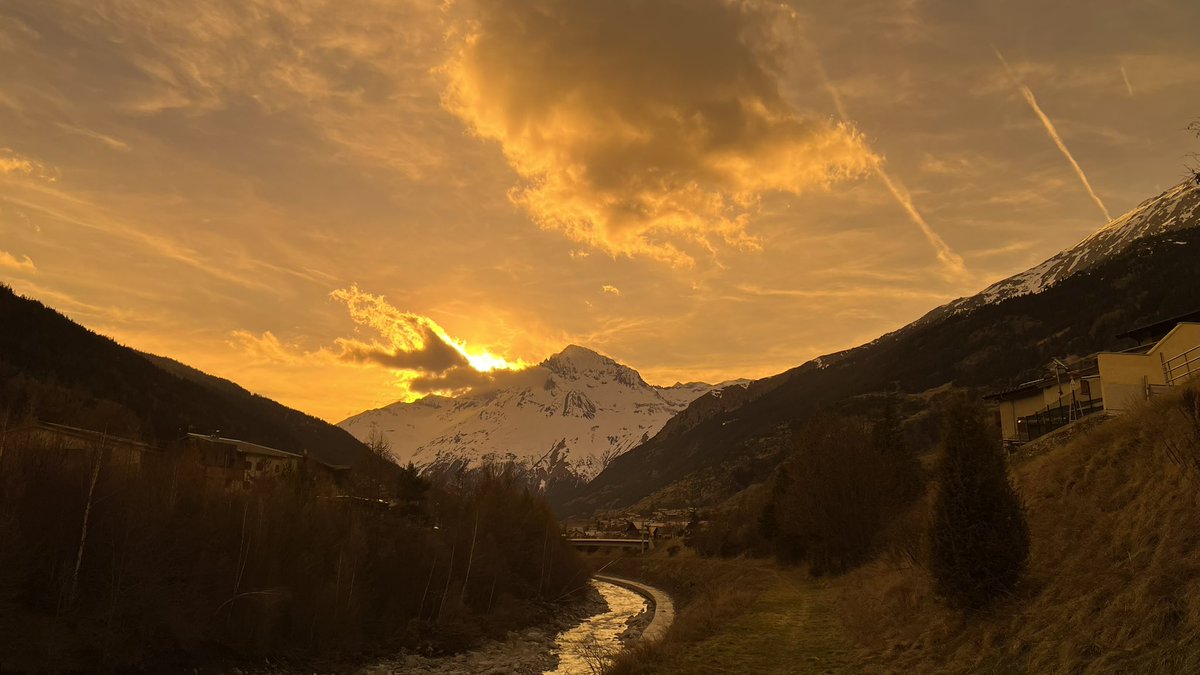 Irakli Agladze tweet media