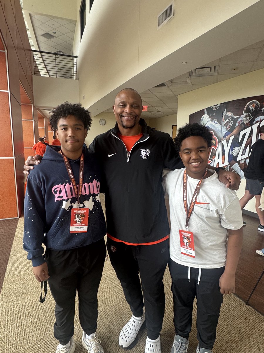 BraydenCJohnson's tweet image. Thank you for having me at junior day @EddieGeorge2727 @CoachCraw_ @ScottStolz3 @BHSNFootball #IXSTRONG #talonsup