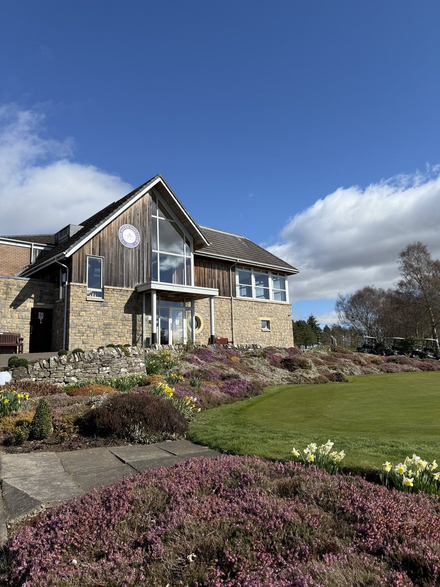 Season Opener at Alyth Golf Club 
Captain vs Vice Captain 
Course in stunning condition ⛳️🔥