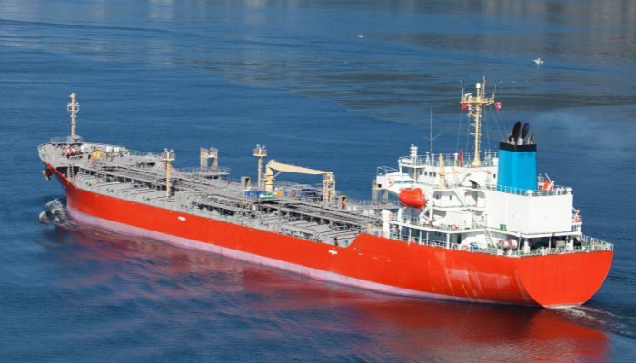 MarineInsight's tweet photo. A Comprehensive Guide To Wall Wash Test (WWT) On #ChemicalTankers 

Check out this article 👉 https://t.co/tdgh9fd7J4

#TankerShip #shipping #shippingindustry #maritimeindustry #maritime #maritimesafety #MarineInsight #Merchantnavy #Merchantmarine #MerchantnavyShips https://t.co/NdMTau95ut