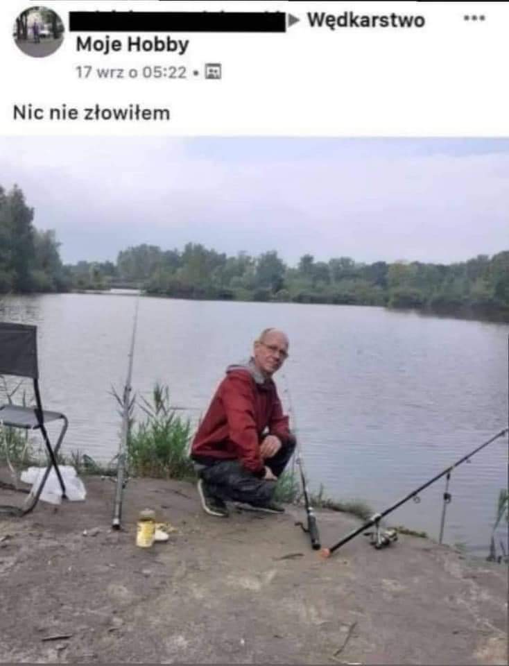 browaritha's tweet photo. jak sie czuje wychodzac z lumpa bez zadnych nowych ciuchow https://t.co/W5Jb2IsxI2