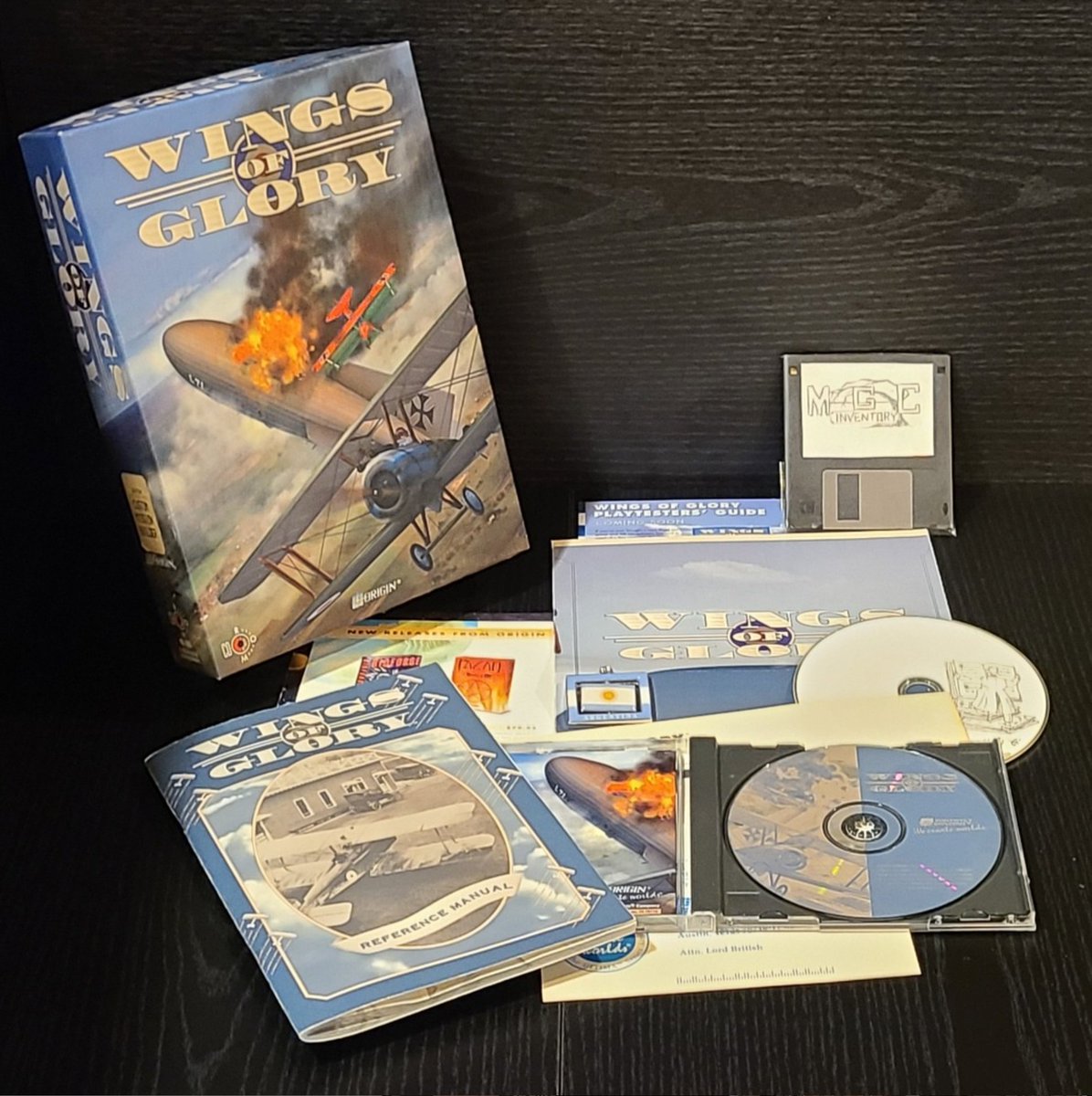 mgc_inventory's tweet image. :videogame: ID_0453
Wings of Glory (1995)
Developer : Origin Systems, Inc.
Ver : US - CD - PC

#wingsofglory #simulation #originsystems #bigbox #retrogames #bigboxgames #bigboxgamecollector #videogames #videogamecollector #videogamecollecting #videogamecollections #classicgames