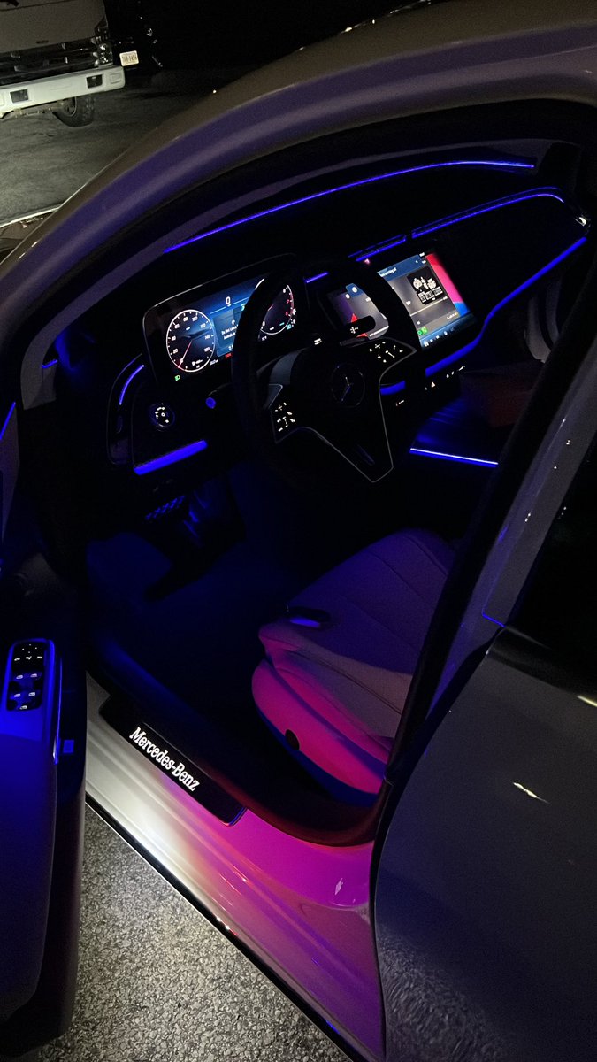 yaboyzekee's tweet image. 