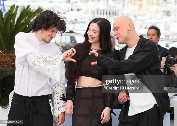 © #iGettyImagesRP › P͟h͟o͟t͟o͟s͟ &amp; Videos
Search for 𝗣𝗿𝗲𝗺𝗶𝗲𝗿𝗲 › #AnoraRP 

U͟p͟d͟a͟t͟e͟d͟: MAR/30 — 𝗔𝘆𝘀𝗹𝗶𝗻 𝗡. 𝗥𝗶𝘃𝗶𝗲́𝗿𝗲 𝗘𝘃𝗮𝗻𝘀 (@divinafeminite) and the cast of <a href="/AnoraMovieRP/">𝖠𝗇𝗼𝙧𝖺 ᴿᴾ</a> arriving for the Photocall at the <a href="/CannesFilmsRP/">Ⲥ𝖺𝗇𝗇𝗲𝙨 𝗙𝗂𝗹𝗺 𝗙𝗲𝙨t𝗂𝘃𝖺𝗹 ᴿᴾ</a>.