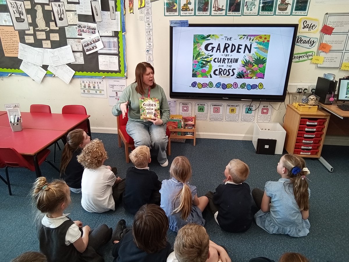 vernon_primary's tweet image. 🐣🌿 We had a fantastic time with Sarah &amp;amp; Esther from Growing Roots at our special Easter workshop! The children loved getting creative and learning about the Easter story. 🎨✨ A huge thank you for such a wonderful experience! #EasterWorkshop #GrowingRoots