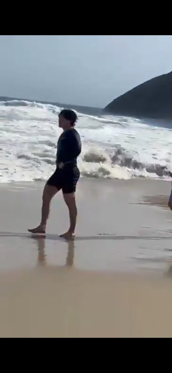 wholoveshyunjin's tweet photo. as curvas da mulher carioca
#dominATE_BRASIL #changbin #StrayKids #StrayKidsBrasil https://t.co/9lnEyUmyQ6