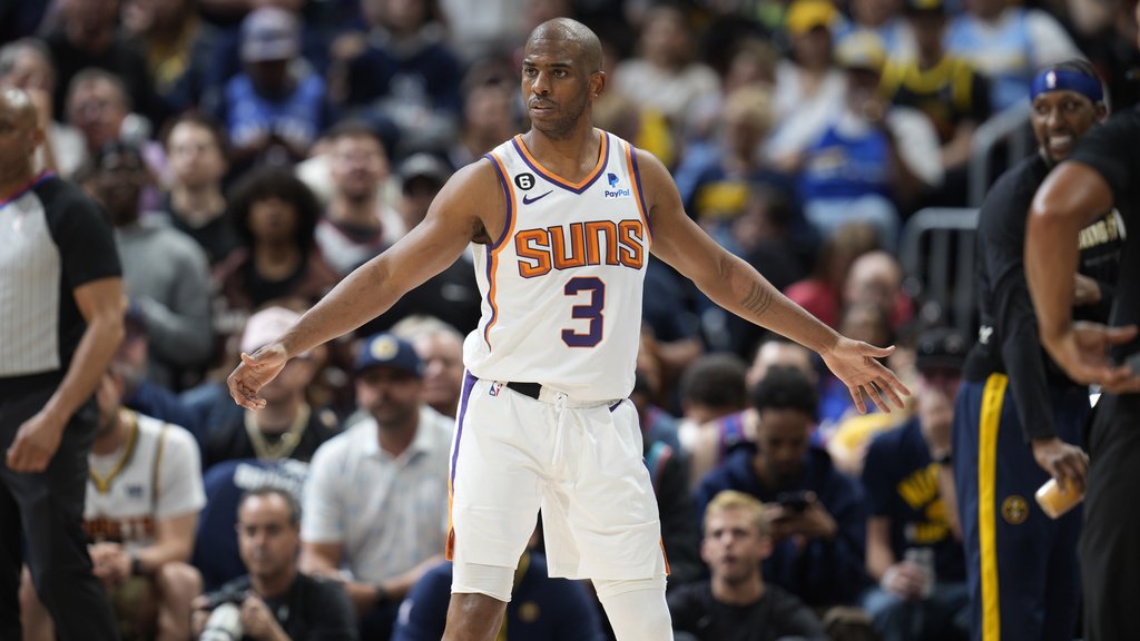 GymClassPod's tweet image. EP 124: Robby got a Ring before Chris Paul is OUT NOW!    

💍Robby's engagement story
🏀Walter Clayton Jr = Tourney MVP?
🏈Is Kirk Cousins the #Steelers savior?
⚾️The #Yankees bats are nerds wet dream

Listen now:
🎧spotifycreators-web.app.link/e/egjUW50EaSb
▶️linktr.ee/gymclasspod

#podcast