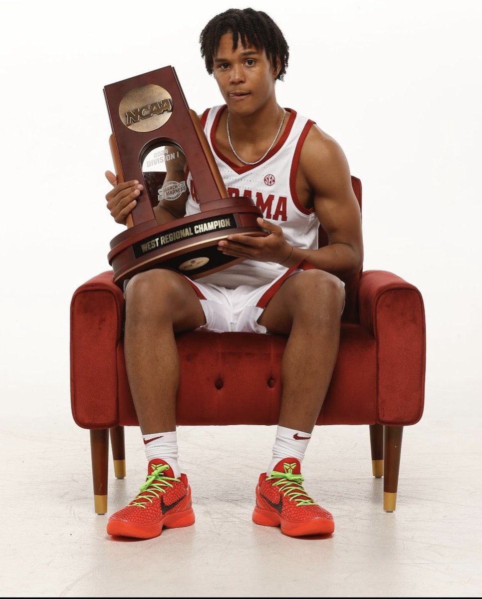 In the past two years:

Alabama: 1 Final Four
Auburn: 1 Final Four

Aden Holloway: 0 Final Fours